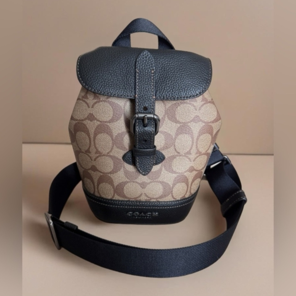 Coach - Hudson , Small Leather Pack, Crossbody, Brown And Black